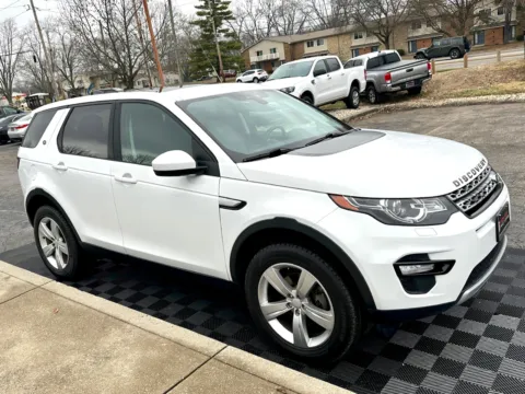 Photos of 2018 Land Rover Discovery Sport HSE 4WD for sale in Indianapolis, IN at Midwest Motors