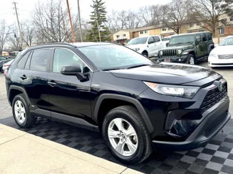 Photos of 2019 Toyota RAV4 Hybrid LE AWD (Natl) for sale in Indianapolis, IN at Midwest Motors