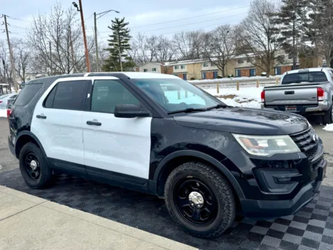 Photos of 2016 Ford Utility Police Interceptor AWD 4dr for sale in Indianapolis, IN at Midwest Motors