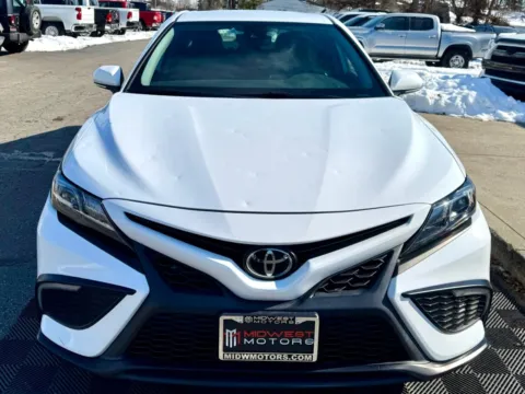 More photos of 2022 Toyota Camry SE Auto (Natl) at Midwest Motors, IN