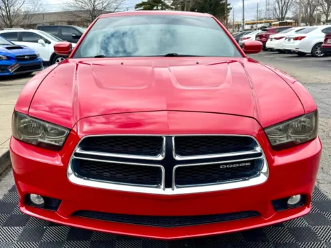 More photos of 2011 Dodge Charger 4dr Sdn Rallye RWD at Midwest Motors, IN