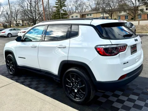 Another view of 2025 Jeep Compass Latitude 4x4 for sale in Indianapolis, IN at Midwest Motors