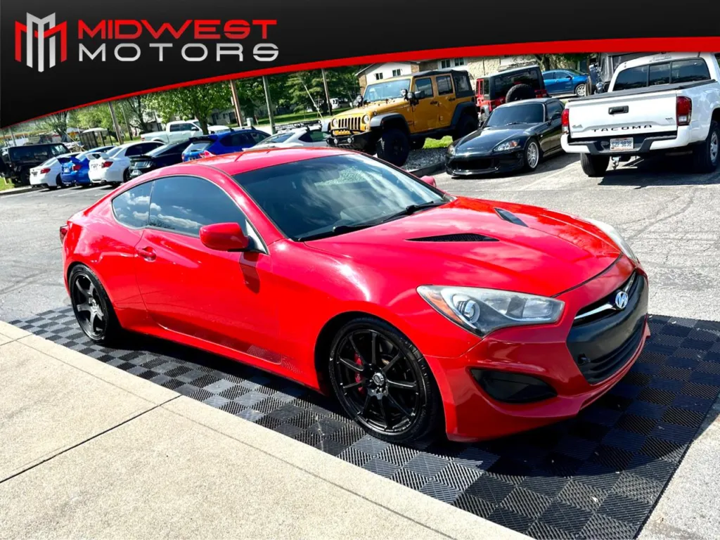 Used 2013 Hyundai Genesis Coupe 2dr I4 2.0T Man R-Spec for sale in ...