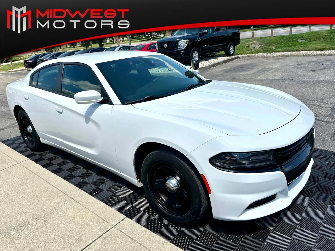 White 2015 Dodge Charger 4dr Sdn Police RWD for sale in Indianapolis, IN
