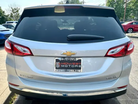 More photos of 2021 Chevrolet Equinox AWD 4dr LT w/1LT at Midwest Motors, IN
