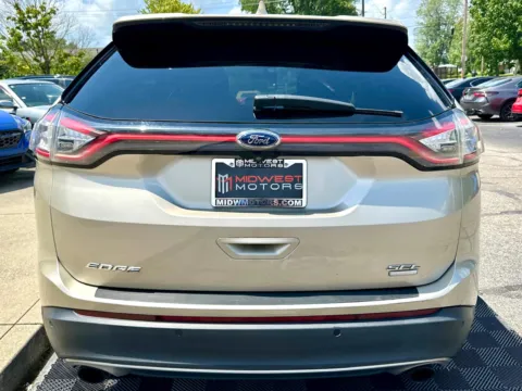 More photos of 2018 Ford Edge SEL FWD at Midwest Motors, IN