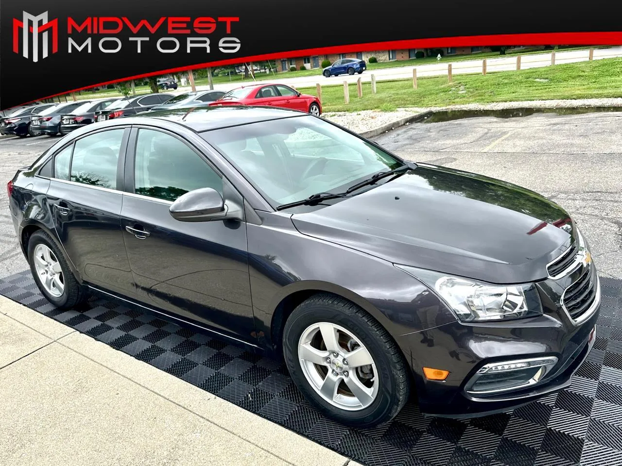 Gray 2016 Chevrolet Cruze Limited 4dr Sdn Auto LT w/1LT for sale in Indianapolis, IN