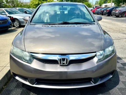 More photos of 2010 Honda Civic Sdn 4dr Auto EX-L at Midwest Motors, IN