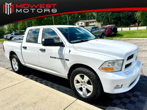 White 2012 RAM 1500 2WD Crew Cab 140.5 in Express for sale in Indianapolis, IN