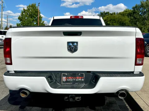 More photos of 2012 RAM 1500 2WD Crew Cab 140.5 in Express at Midwest Motors, IN
