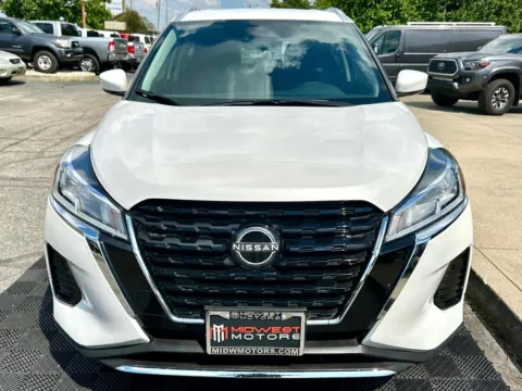 More photos of 2024 Nissan Kicks SV FWD at Midwest Motors, IN