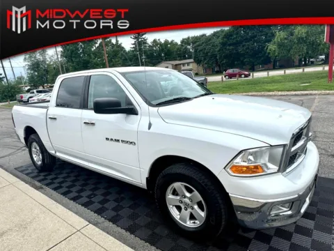 White 2012 RAM 1500 2WD Crew Cab 140.5 in SLT for sale in Indianapolis, IN