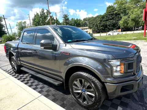 Photos of 2018 Ford F-150 Lariat 4WD SuperCrew 5.5 ft Box for sale in Indianapolis, IN at Midwest Motors