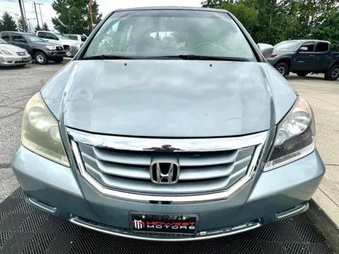 More photos of 2010 Honda Odyssey 5dr EX-L w/RES at Midwest Motors, IN