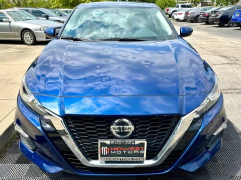 More photos of 2019 Nissan Altima 2.5 S Sedan at Midwest Motors, IN