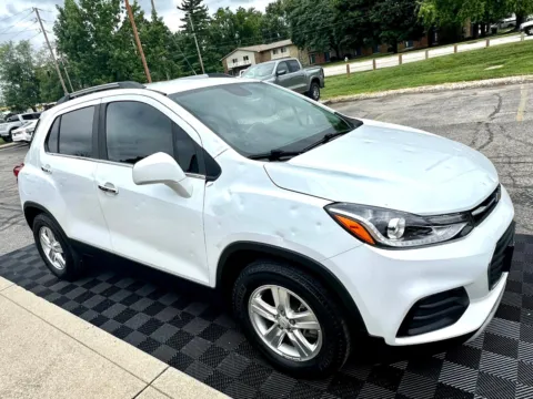 More photos of 2019 Chevrolet Trax FWD 4dr LT at Midwest Motors, IN