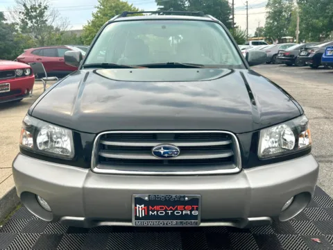 More photos of 2004 Subaru Forester (Natl) 4dr 2.5 XS Auto at Midwest Motors, IN