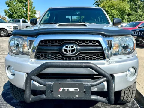 More photos of 2011 Toyota Tacoma 4WD Double V6 AT (Natl) at Midwest Motors, IN