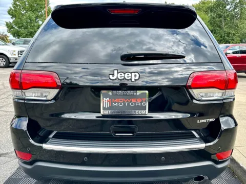 More photos of 2020 Jeep Grand Cherokee Limited 4x2 at Midwest Motors, IN
