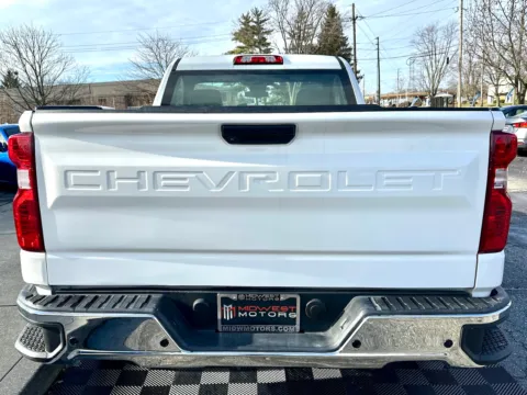 More photos of 2023 Chevrolet Silverado 1500 2WD Reg Cab 126 in Work Truck at Midwest Motors, IN