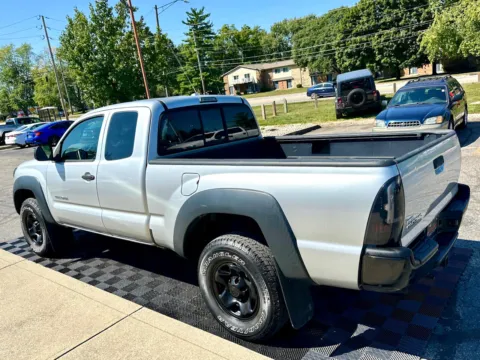 Another view of 2009 Toyota Tacoma 4WD Access I4 MT (Natl) for sale in Indianapolis, IN at Midwest Motors