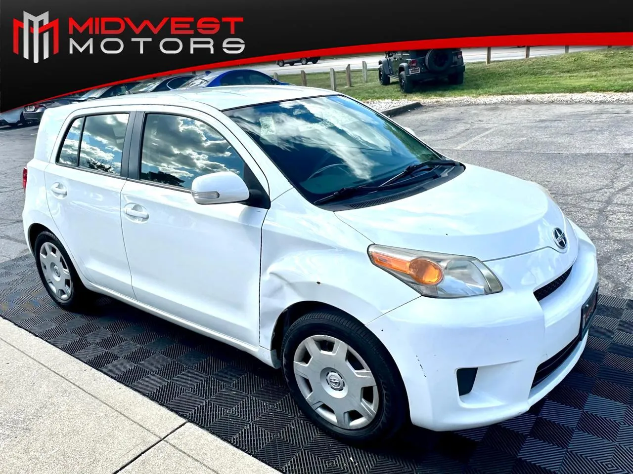 White 2013 Scion xD 5dr HB Auto (Natl) for sale in Indianapolis, IN