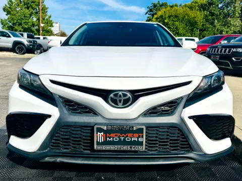 More photos of 2021 Toyota Camry SE Auto AWD (Natl) at Midwest Motors, IN