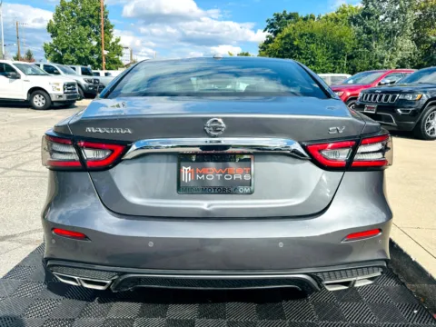 More photos of 2022 Nissan Maxima SV 3.5L at Midwest Motors, IN