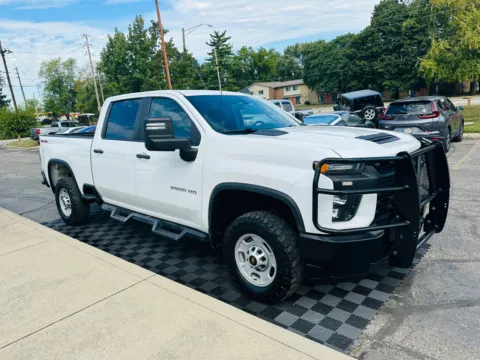 Photos of 2023 Chevrolet Silverado 2500HD 4WD Crew Cab 159 in Work Truck for sale in Indianapolis, IN at Midwest Motors