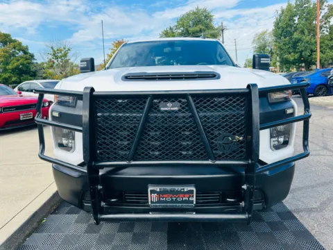 More photos of 2023 Chevrolet Silverado 2500HD 4WD Crew Cab 159 in Work Truck at Midwest Motors, IN
