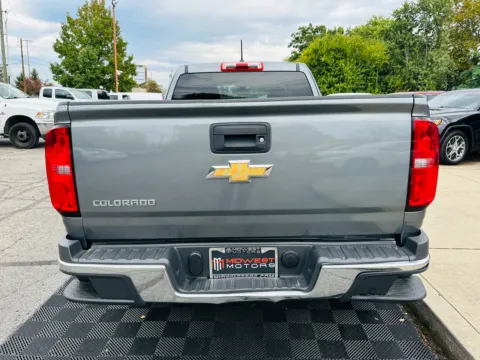 More photos of 2019 Chevrolet Colorado 2WD Ext Cab 128.3 in Work Truck at Midwest Motors, IN