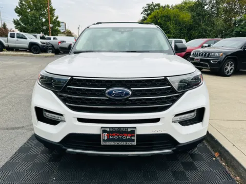 More photos of 2022 Ford Explorer XLT RWD at Midwest Motors, IN