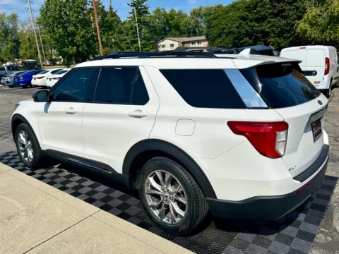 Another view of 2022 Ford Explorer XLT RWD for sale in Indianapolis, IN at Midwest Motors