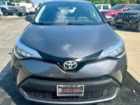 More photos of 2021 Toyota C-HR LE FWD at Midwest Motors, IN