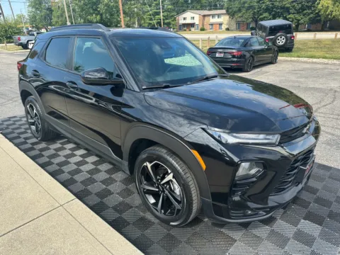 Photos of 2022 Chevrolet TrailBlazer FWD 4dr RS for sale in Indianapolis, IN at Midwest Motors