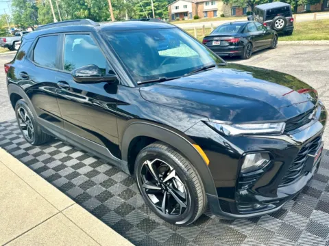 Photos of 2022 Chevrolet TrailBlazer FWD 4dr RS for sale in Indianapolis, IN at Midwest Motors