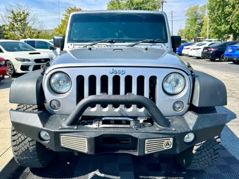 More photos of 2017 Jeep Wrangler Unlimited Sport RHD 4x4 at Midwest Motors, IN