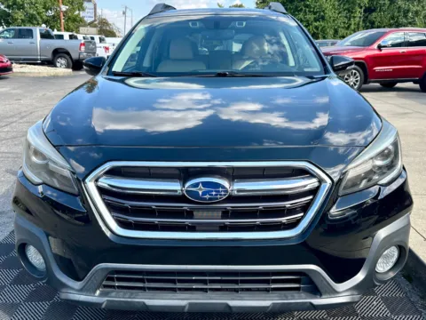 More photos of 2019 Subaru Outback 2.5i Limited at Midwest Motors, IN