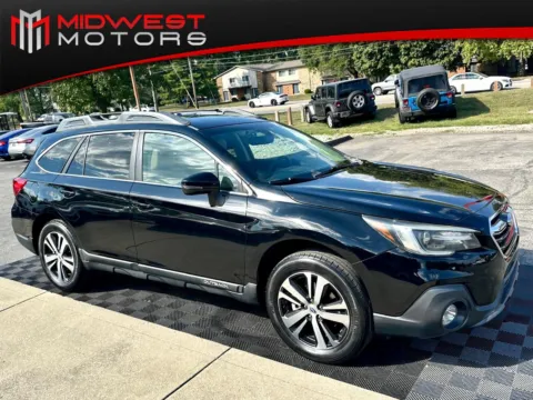 Black 2019 Subaru Outback 2.5i Limited for sale in Indianapolis, IN