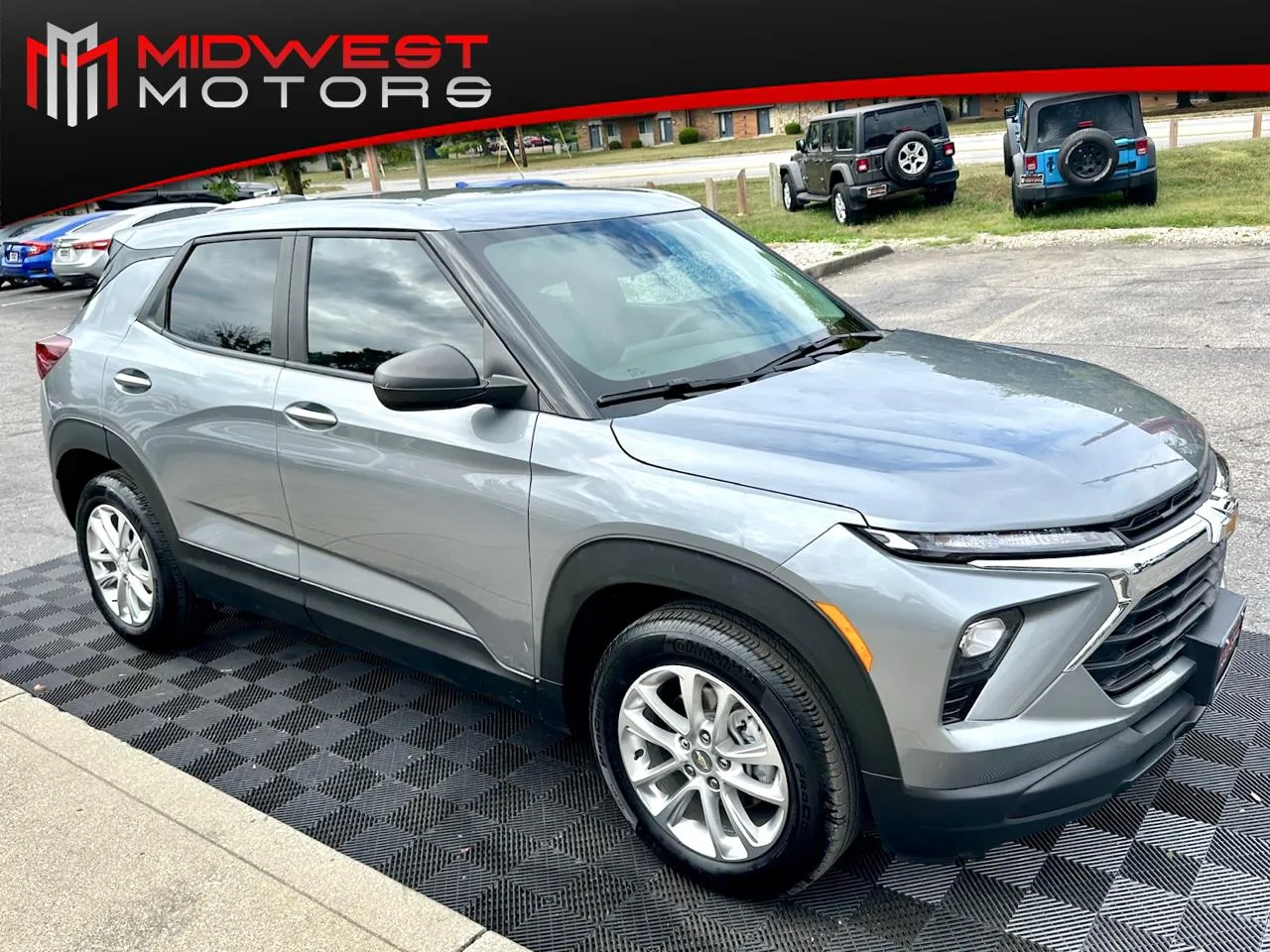 Gray 2024 Chevrolet TrailBlazer FWD 4dr LS for sale in Indianapolis, IN