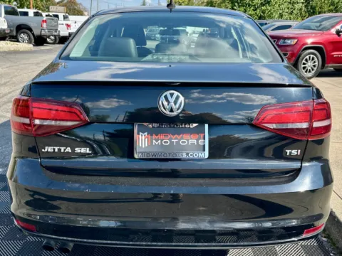 More photos of 2016 Volkswagen Jetta Sedan 4dr Auto 1.8T SEL PZEV at Midwest Motors, IN