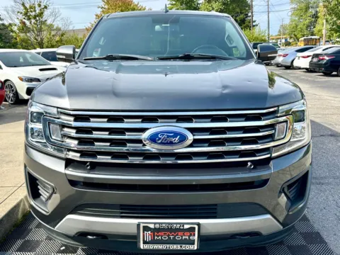 More photos of 2019 Ford Expedition XLT 4x4 at Midwest Motors, IN