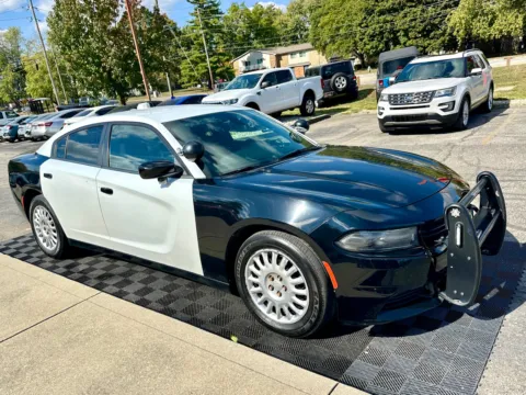 Photos of 2019 Dodge Charger Police AWD for sale in Indianapolis, IN at Midwest Motors