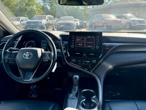 More photos of 2021 Toyota Camry SE Auto (Natl) at Midwest Motors, IN