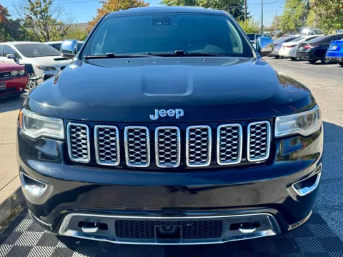 More photos of 2017 Jeep Grand Cherokee Overland 4x4 at Midwest Motors, IN