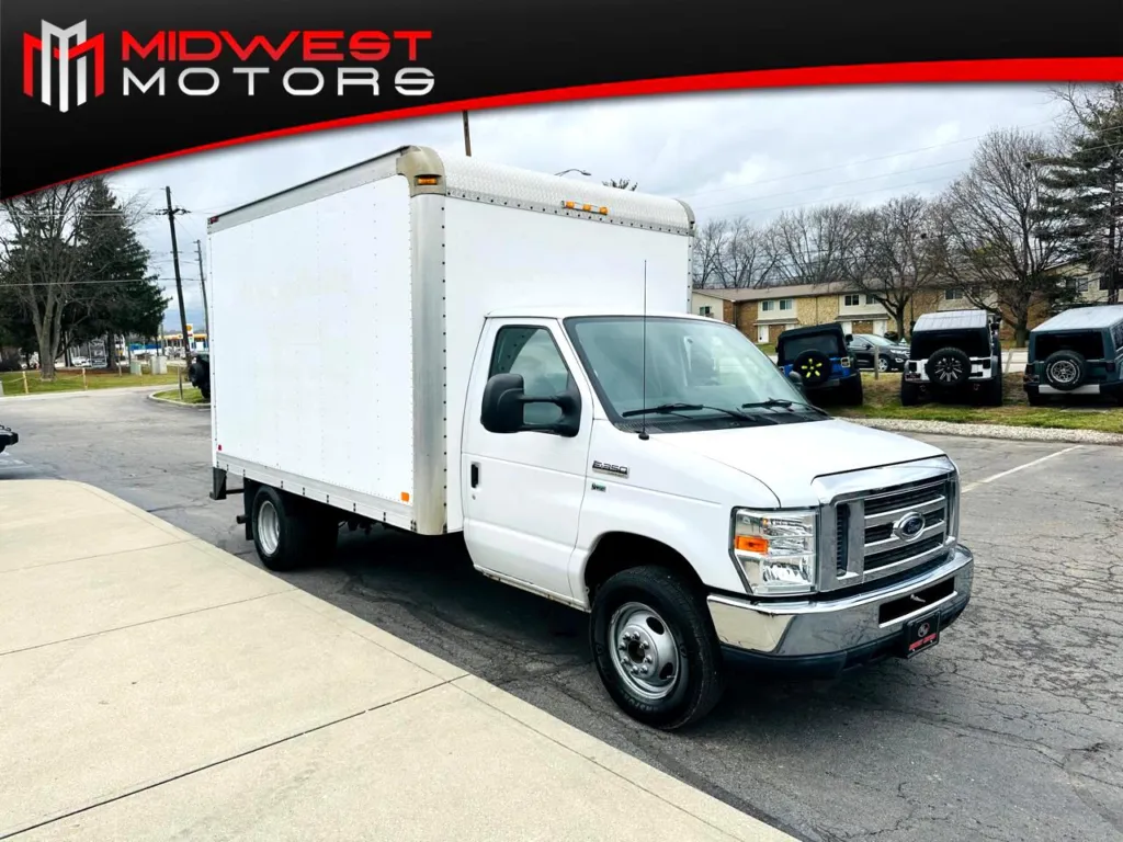 Ford E350 4dr Super Duty Truck Used 2012 Ford Econoline Commercial