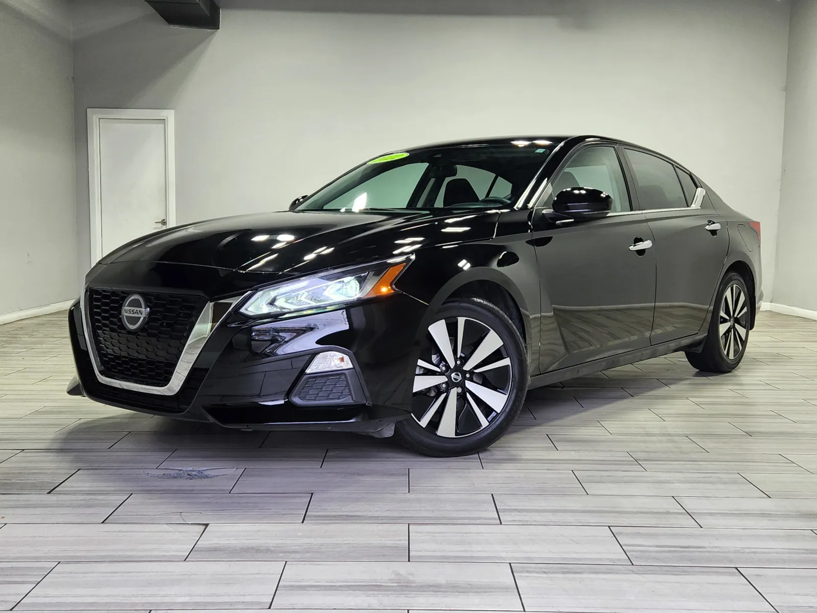 2022 Nissan Altima 2.5 SV for sale in Cinnaminson, NJ