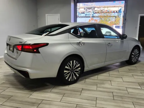 More photos of 2024 Nissan Altima 2.5 SV at Majestic Automotive Group, NJ