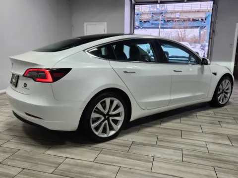 More photos of 2020 Tesla Model 3 Long Range at Majestic Automotive Group, NJ