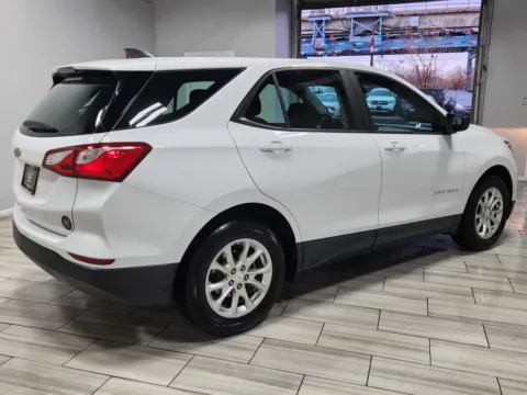 More photos of 2020 Chevrolet Equinox LS at Majestic Automotive Group, NJ